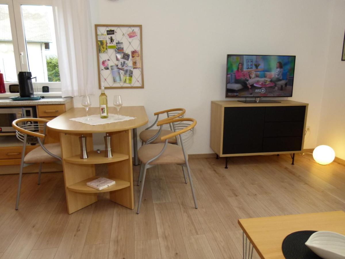 דירות צל אן דר מוזל Haus Tannenweg מראה חיצוני תמונה